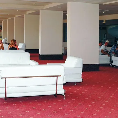 فندق Club Victoria كمر